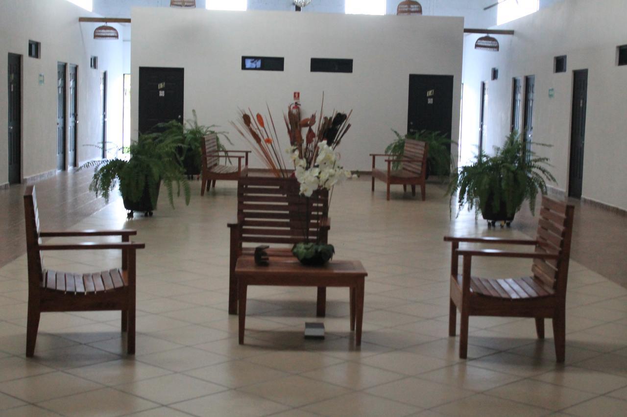 Real Primaveras Campestre Escárcega Exterior photo