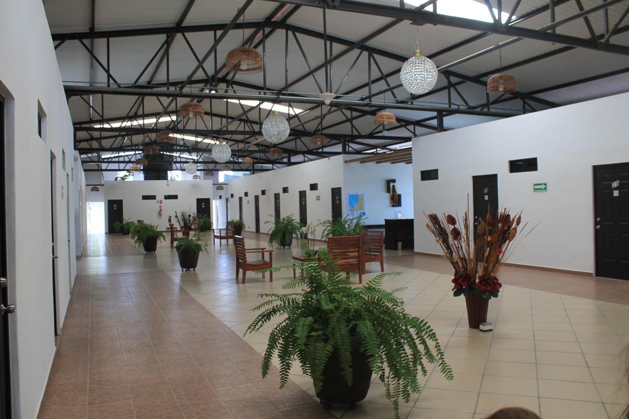Real Primaveras Campestre Escárcega Exterior photo